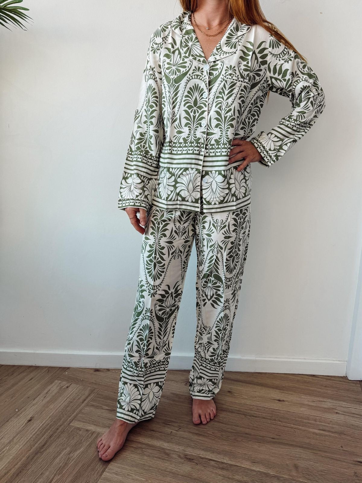 Green Boarder Print Rayon Pjs