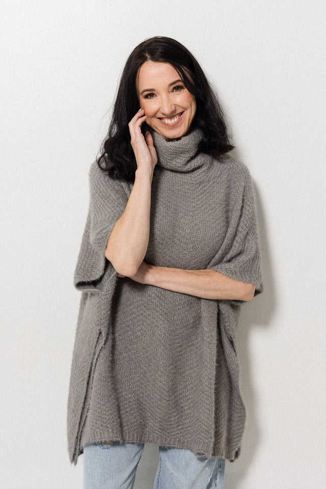 Lana Layer Poncho - Grey