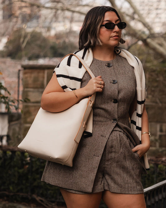 Audrey Vanilla Bucket Bag