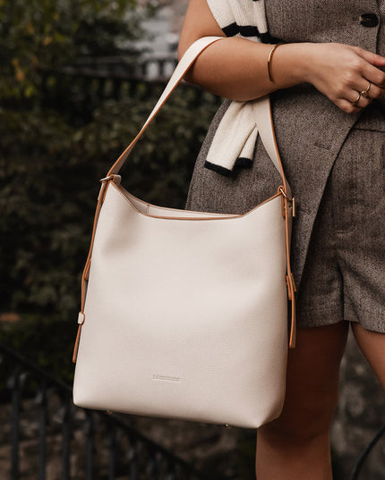 Audrey Vanilla Bucket Bag