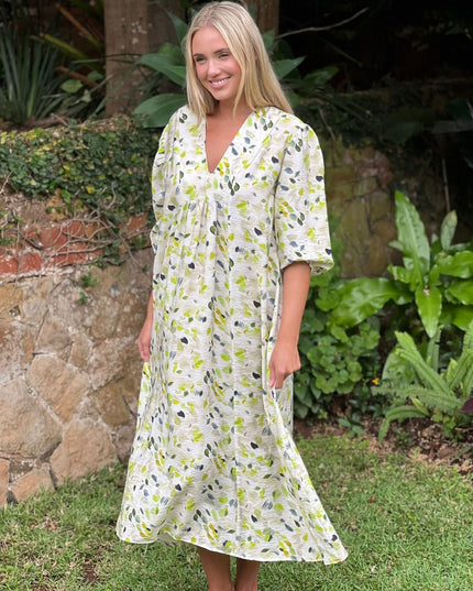 Lisa in Bloom - Green Floral