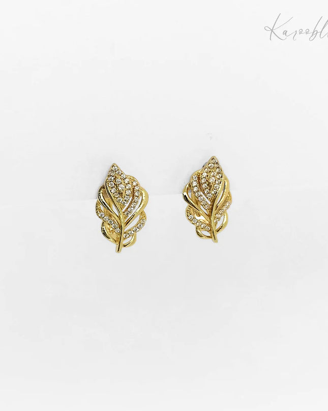 Feather Elegance Huggies