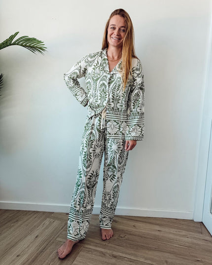 Green Boarder Print Rayon Pjs
