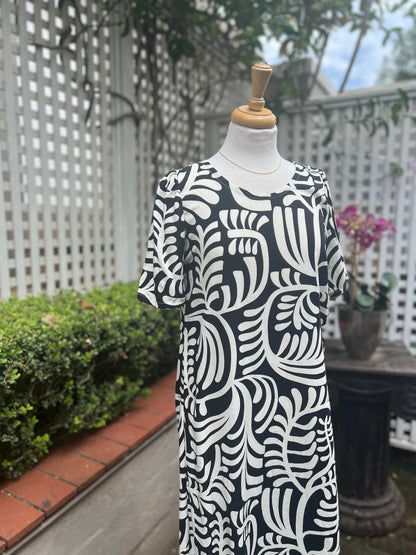 Leah Geometric Maxi Dress
