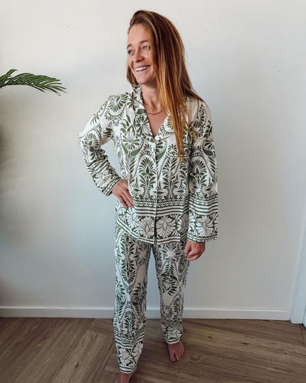 Green Boarder Print Rayon Pjs