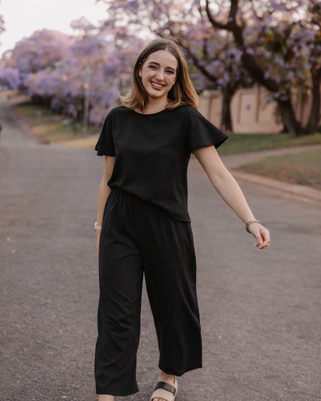 The Apple Set in Black