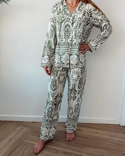 Green Boarder Print Rayon Pjs