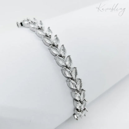Elegant Silver Leaf Pull-Cord Bracelet