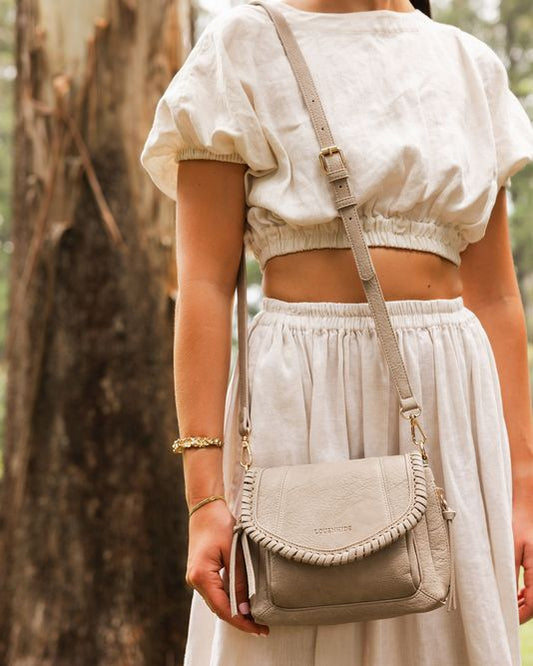 Shania in Stone Bag - Louenhide